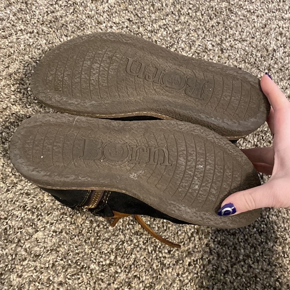 Born black booties with brown laces - Picture 3 of 6